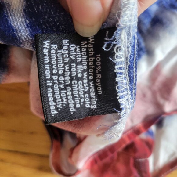 Rock & Republic Womens Tie-Dye Button-Down V-Neck Tank Top - Red White & Blue - - Picture 6 of 6